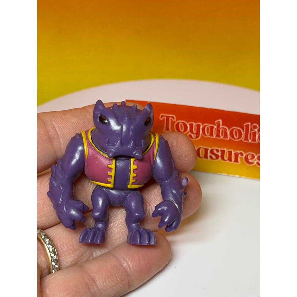 Ben 10 Omniverse Solid Plugg Figure